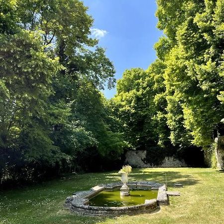 Apartmán Romantique Jacuzzi, Au Chateau A 30 Min De Paris Limay Exteriér fotografie