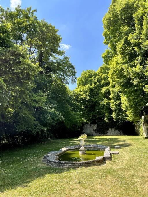 Apartmán Romantique Jacuzzi, Au Chateau A 30 Min De Paris Limay Exteriér fotografie