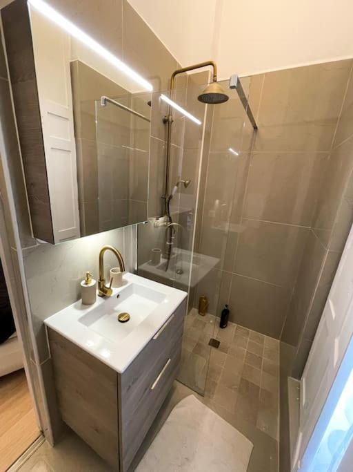 Apartmán Romantique Jacuzzi, Au Chateau A 30 Min De Paris Limay Exteriér fotografie